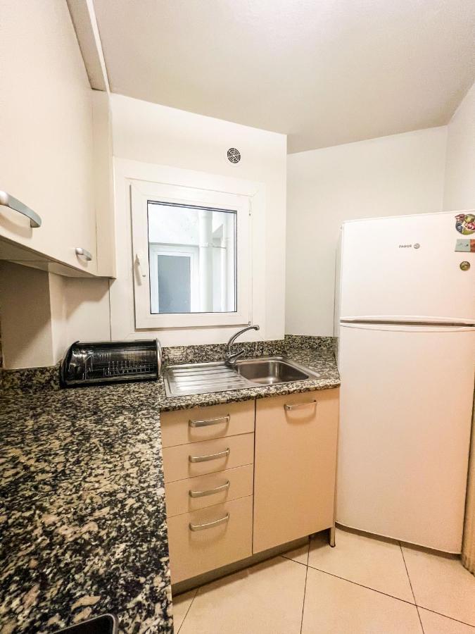 Apartamento Ontario En El Centro De Andorra La Vella Con Parking Apartment Exterior foto